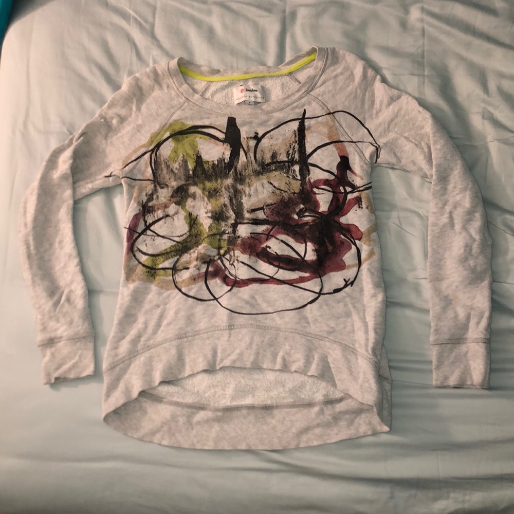 Sweatshirt